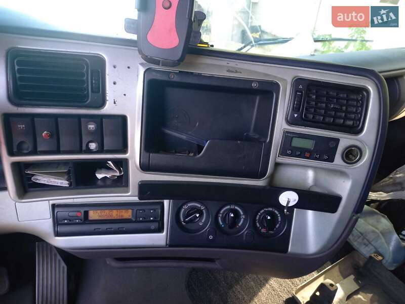 Зерновоз Renault Magnum 2006 в Черкассах
