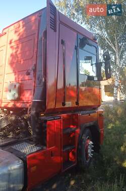 Тягач Renault Magnum 2003 в 