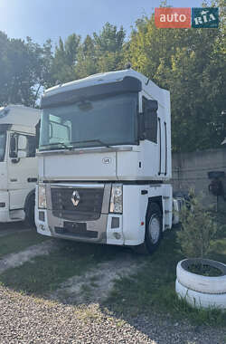 Тягач Renault Magnum 2013 в 