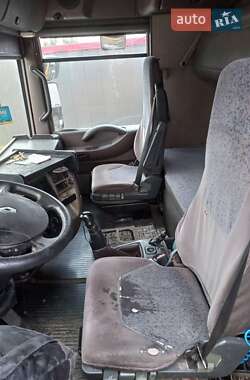 Тягач Renault Magnum 2007 в  фото 12 Тягач Renault Magnum 2007 в
