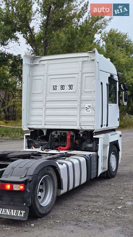 Тягач Renault Magnum 2013 в Каменском