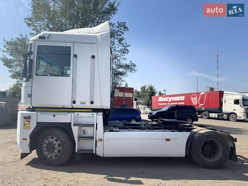Тягач Renault Magnum 2007 в Днепре