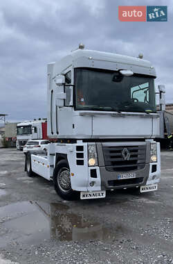 Тягач Renault Magnum 2009 в 