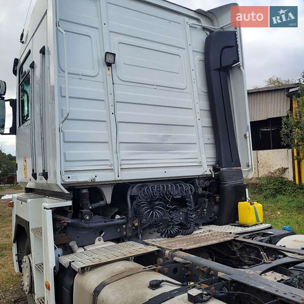 Тягач Renault Magnum 2012 в Изяславе