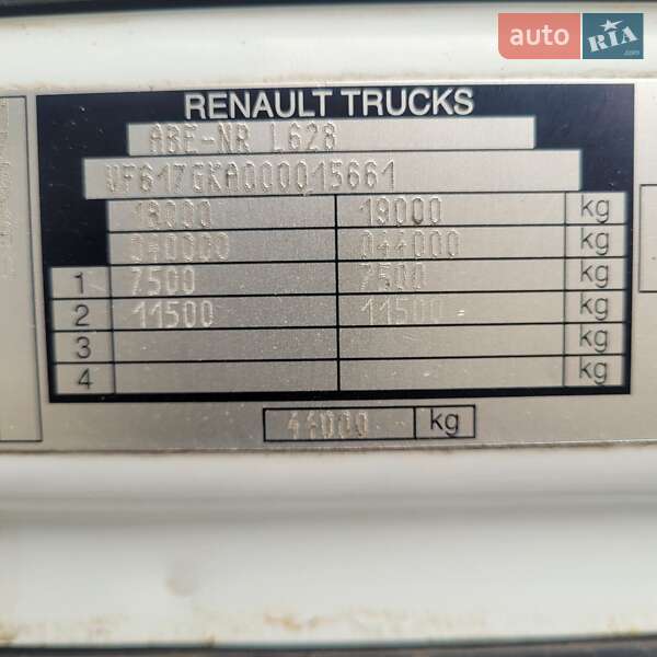 Тягач Renault Magnum 2009 в Изяславе