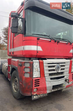 Тягач Renault Magnum 2005 в 