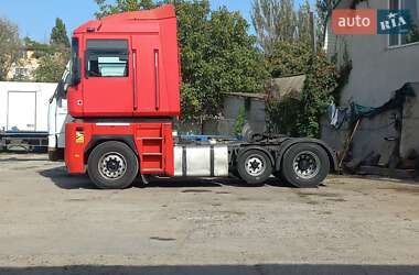 Тягач Renault Magnum 2006 в 