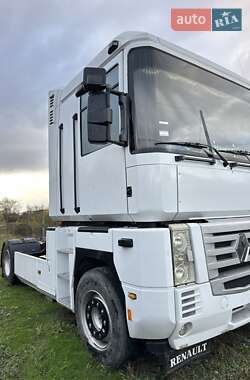 Тягач Renault Magnum 1997 в 