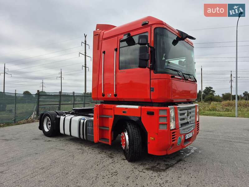 Тягач Renault Magnum 2007 в Львові