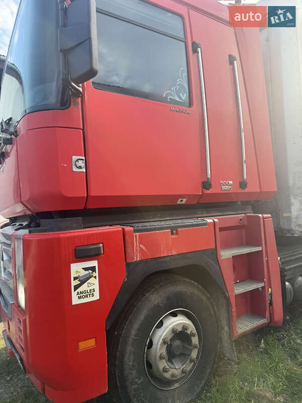Тягач Renault Magnum 2007 в Чернівцях