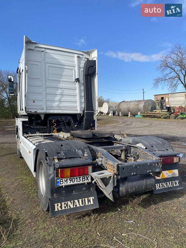 Тягач Renault Magnum 2010 в Переяславі