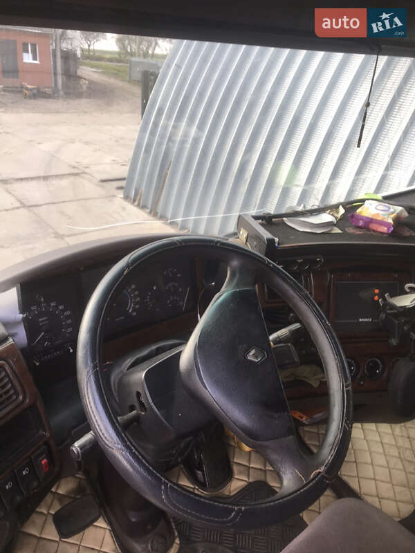 Тягач Renault Magnum 1998 в Охтирці