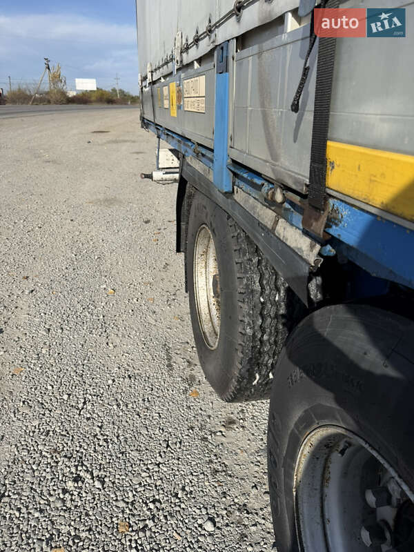 Вантажний фургон Renault Magnum 2005 в Хотині