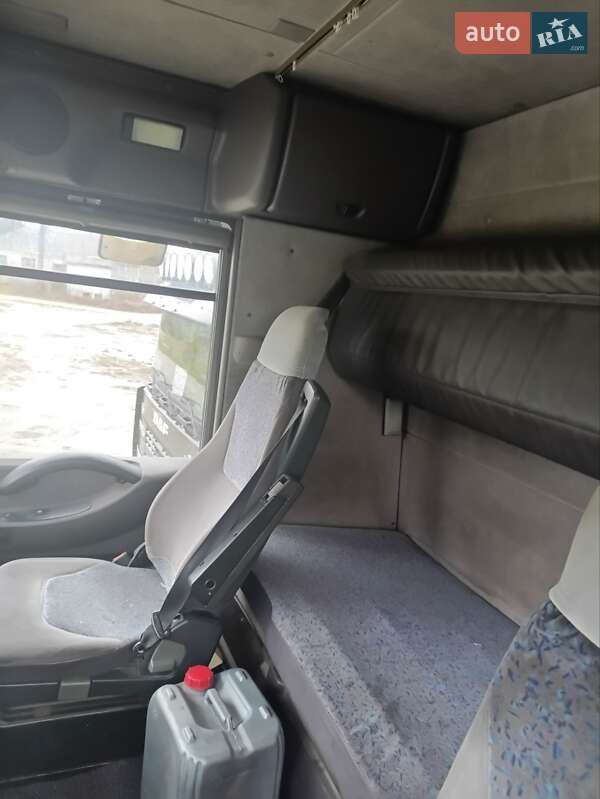 Тентованый Renault Magnum 2004 в Шумске