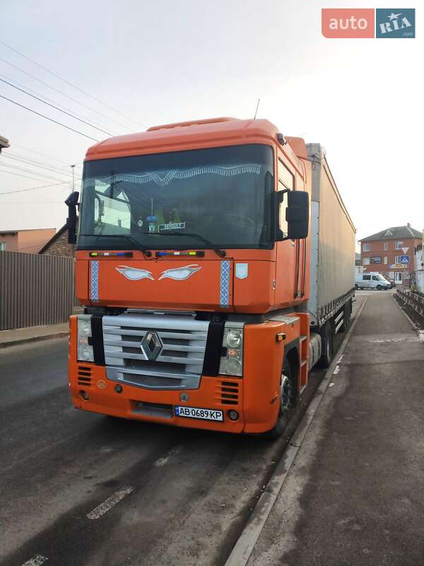 Тягач Renault Magnum 2006 в Калиновке
