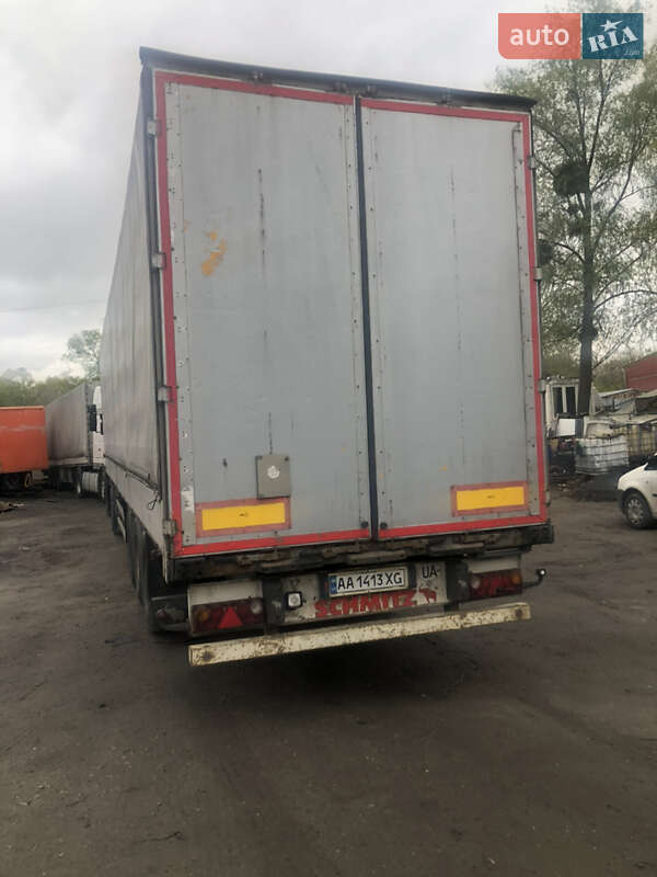 Тентований Renault Magnum 2005 в Києві