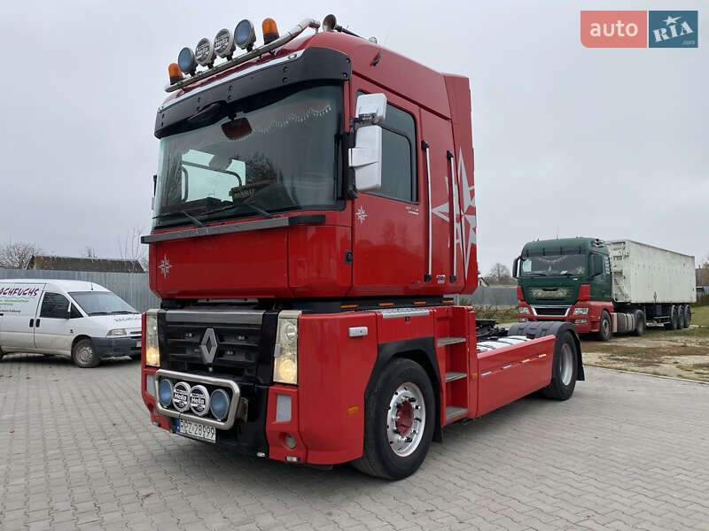 Тягач Renault Magnum 2012 в Тернополі