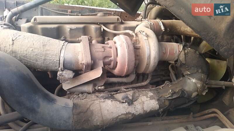 Тягач Renault Magnum 2000 в Одессе