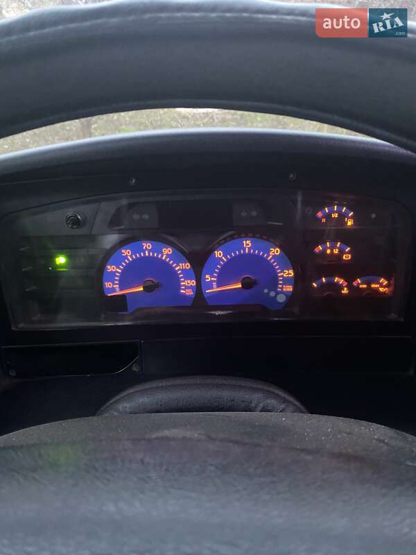 Тягач Renault Magnum 2004 в Захарівці фото 5 Тягач Renault Magnum 2004 в Захарівці