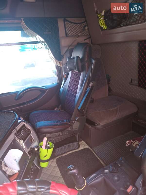 Тягач Renault Magnum 2003 в Харькове