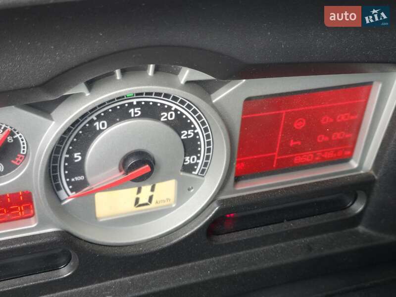 Тягач Renault Magnum 2011 в Кривом Роге