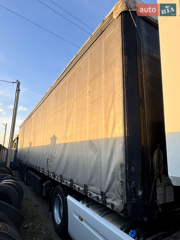 Тягач Renault Magnum 2008 в Рівному