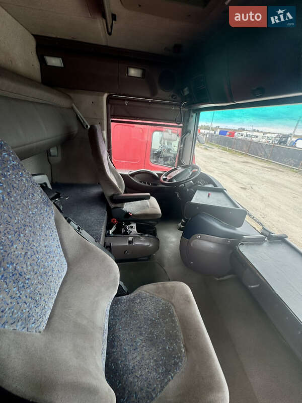 Тягач Renault Magnum 2008 в Рівному