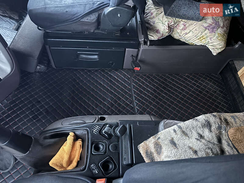 Тягач Renault Magnum 2002 в Баришівка