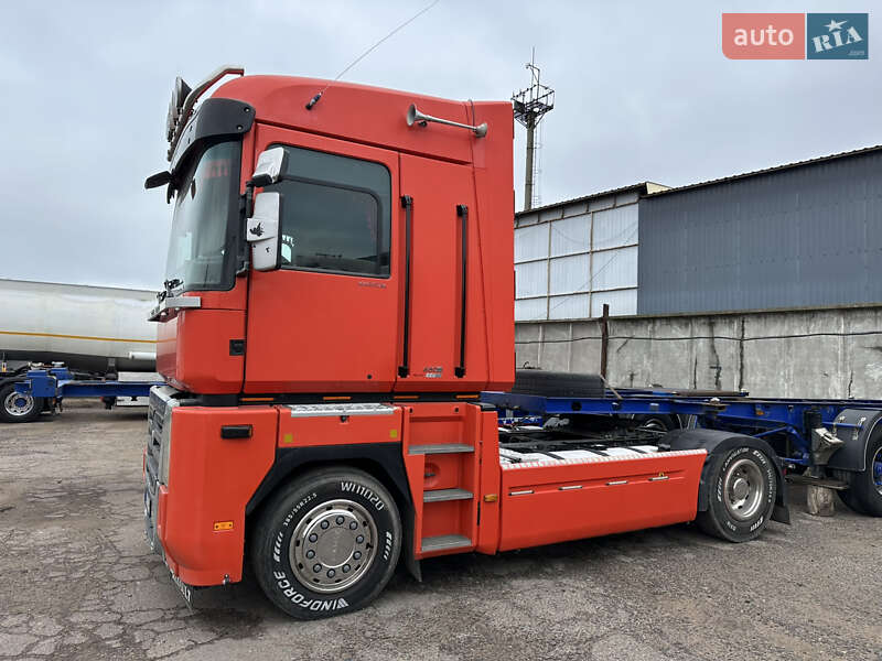 Тягач Renault Magnum 2012 в Одессе