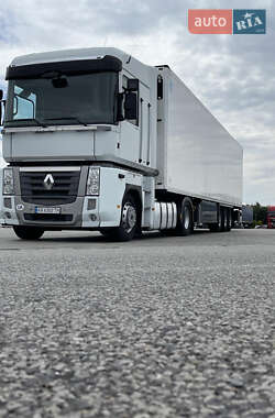 Тягач Renault Magnum 2011 в Києві