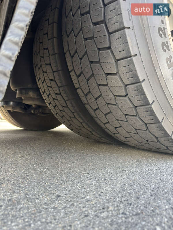 Тягач Renault Magnum 2011 в Киеве