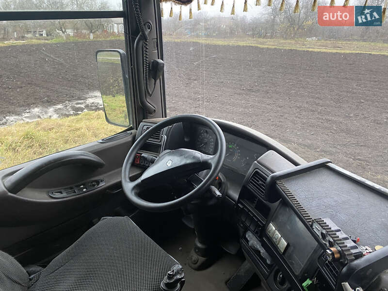 Тягач Renault Magnum 2000 в Уланове