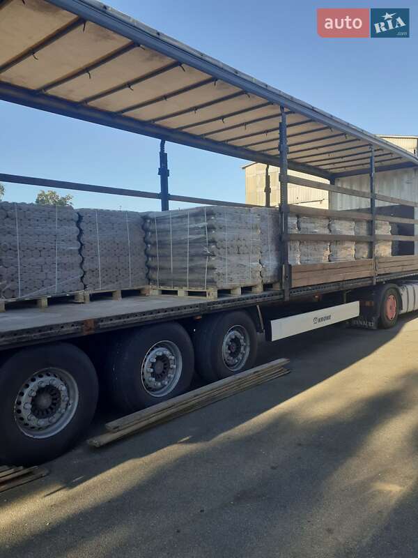 Тягач Renault Magnum 2007 в Кам'янець-Подільському