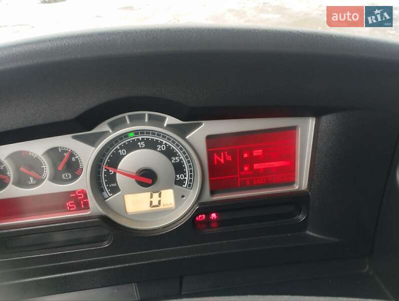 Тягач Renault Magnum 2011 в Долині