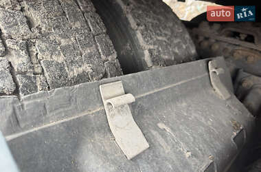 Тягач Renault Magnum 2005 в Києві