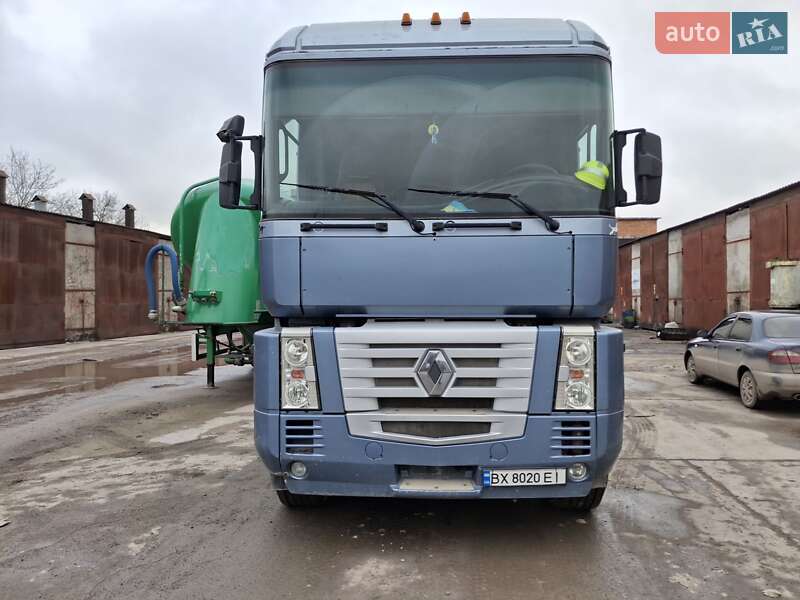 Тягач Renault Magnum 2002 в Кам'янець-Подільському