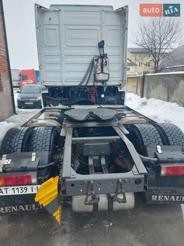 Тягач Renault Magnum 2008 в Ивано-Франковске