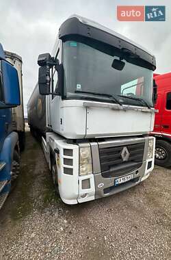 Тягач Renault Magnum 2011 в Києві
