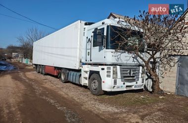 Тягач Renault Magnum 2006 в Харкові