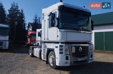 Тягач Renault Magnum 2011 в Долині