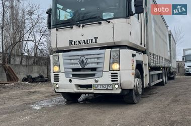 Тентованый Renault Magnum 2004 в Новомосковске