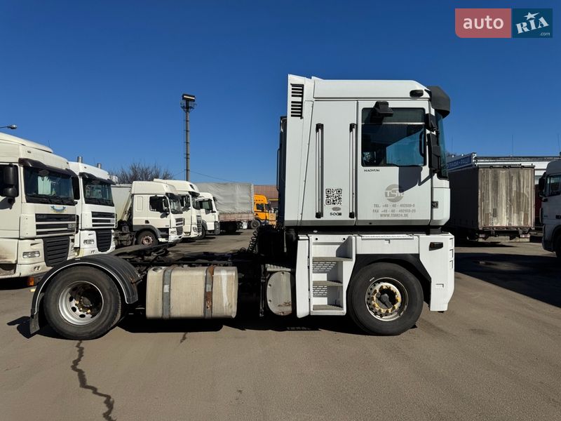 Тягач Renault Magnum 2008 в Черкассах