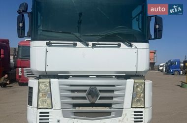 Тентованый Renault Magnum 2005 в Гайсине