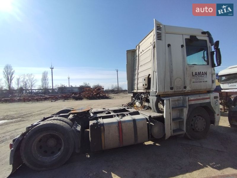 Тягач Renault Magnum 2006 в Одессе
