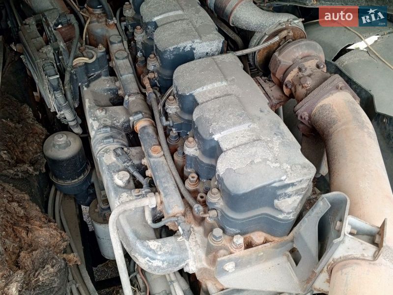 Тягач Renault Magnum 2004 в Рокитном