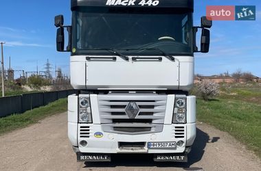 Тягач Renault Magnum 2004 в Миколаєві