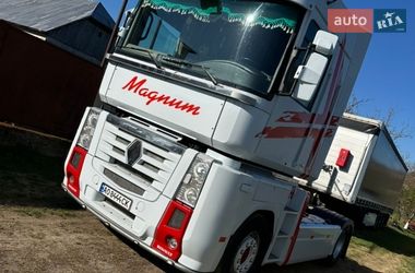 Тягач Renault Magnum 2011 в Броде
