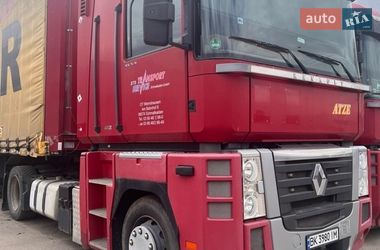 Тягач Renault Magnum 2009 в Рівному