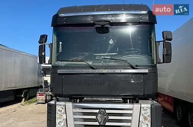 Тягач Renault Magnum 2011 в Львові