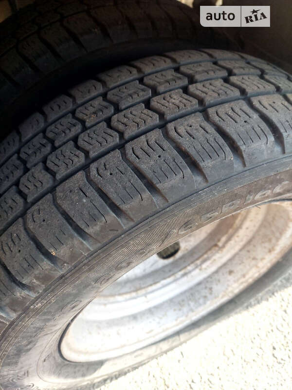 Вантажний фургон Renault Mascott 2006 в Корсунь-Шевченківському